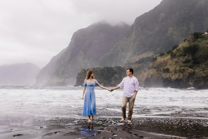 Private Vacation Photoshoot with Photographer in Madeira - Photo 1 of 25